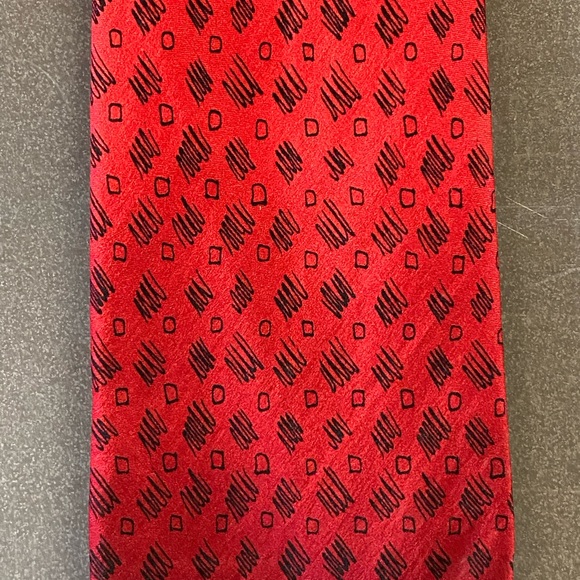 “In the Park” Collection Fifteen - Picture 2 of 6